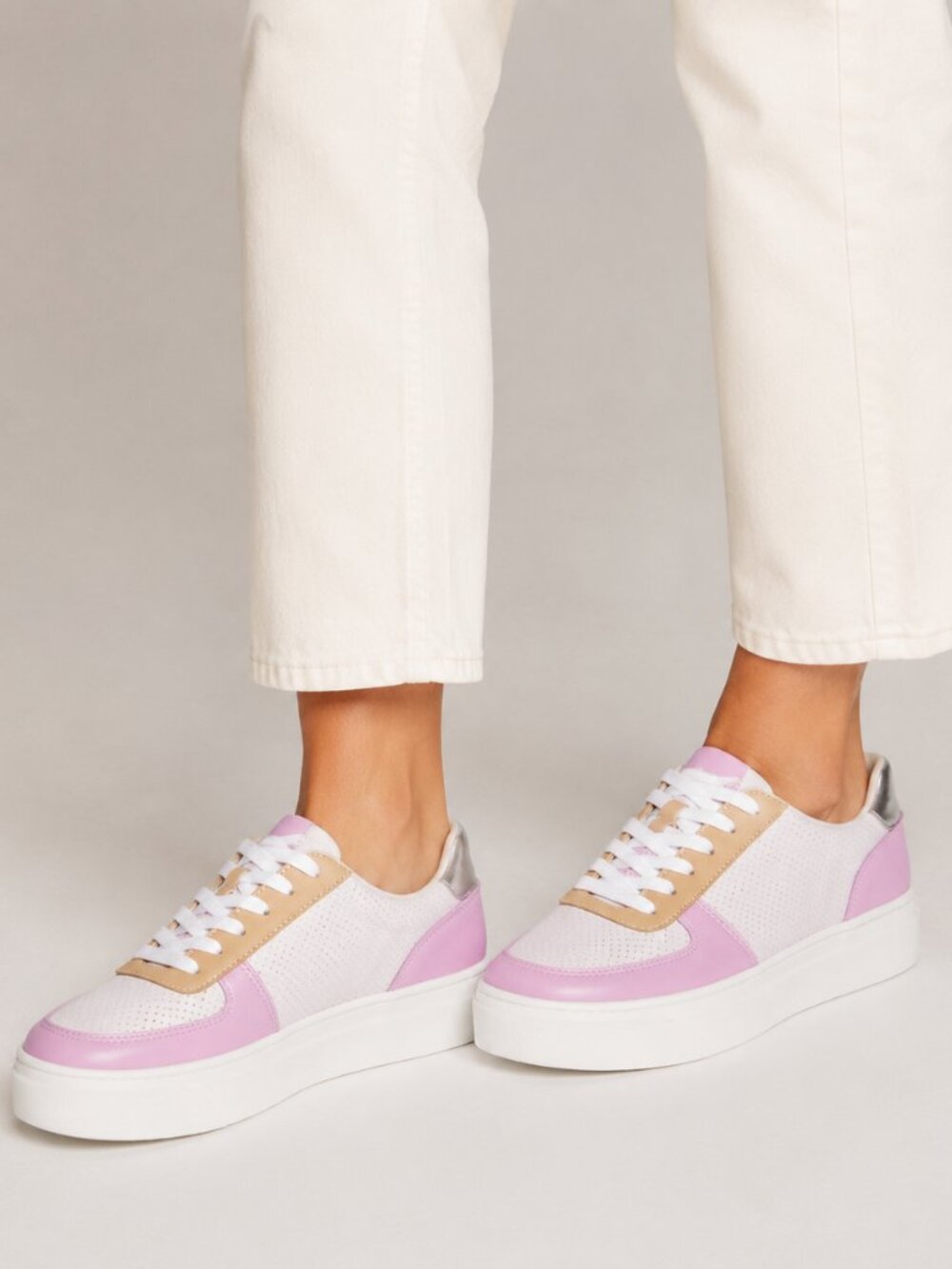 J/Slides Felix Leather Platform Sneakers Pink Tan White NIB 7.5